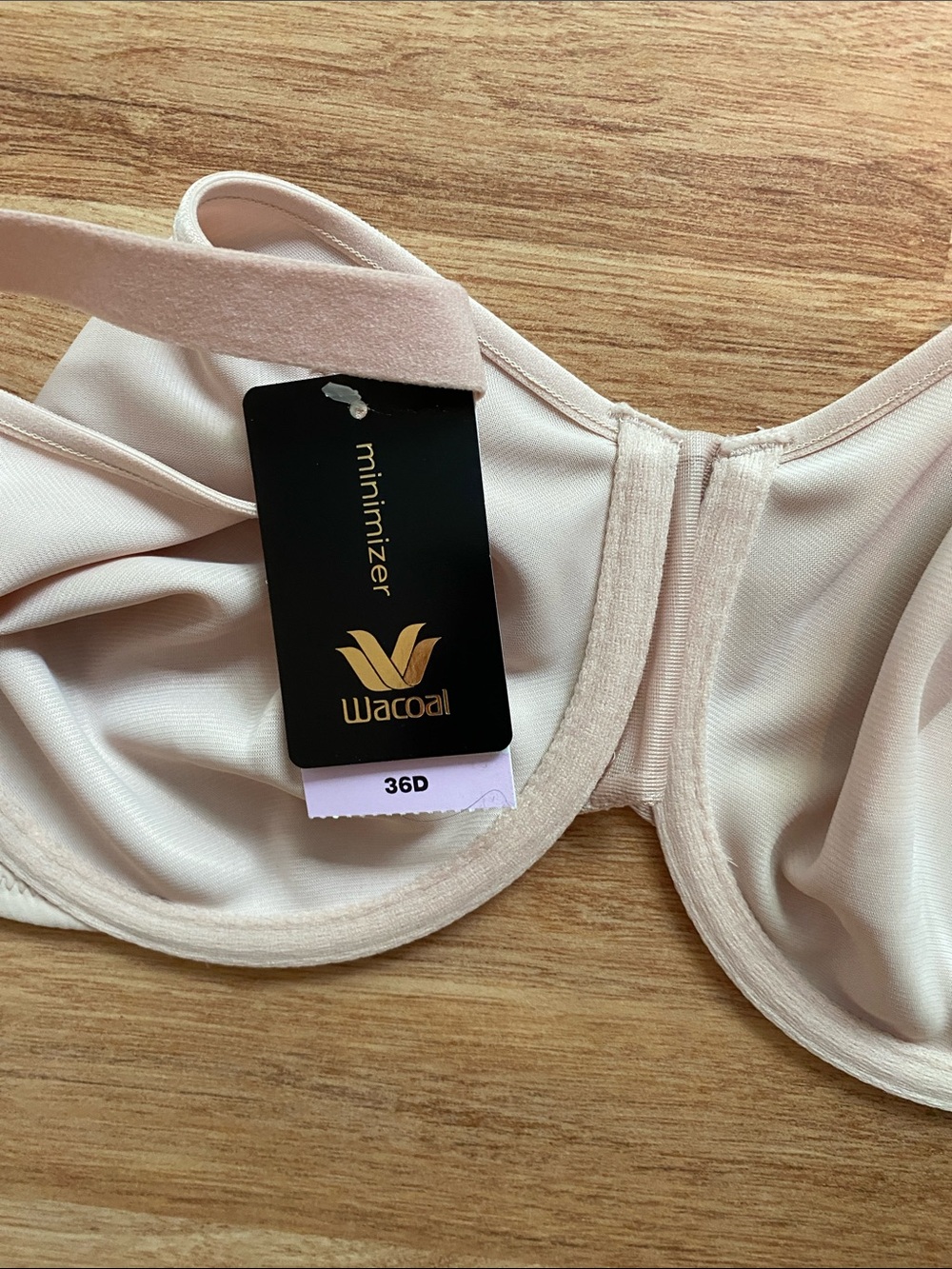 Wacoal Back Appeal Full Coverage Underwire minimizer Bra NWT 36D - Picture 5 of 5